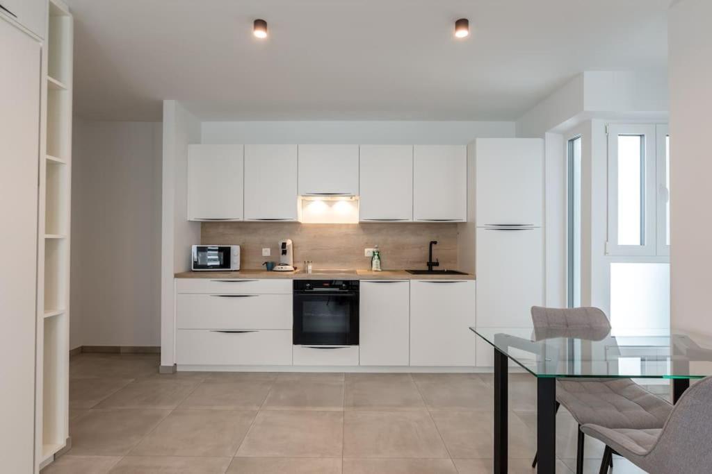 Superbe Appartement avec Parking Malmedy Exteriör bild