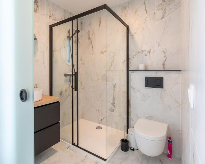 Superbe Appartement avec Parking Malmedy Exteriör bild