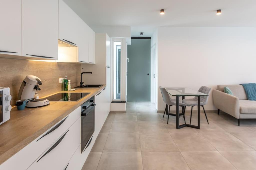 Superbe Appartement avec Parking Malmedy Exteriör bild