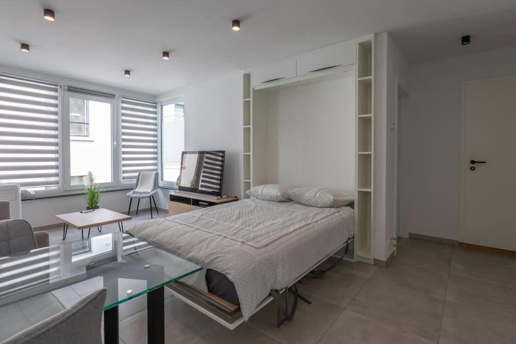 Superbe Appartement avec Parking Malmedy Exteriör bild